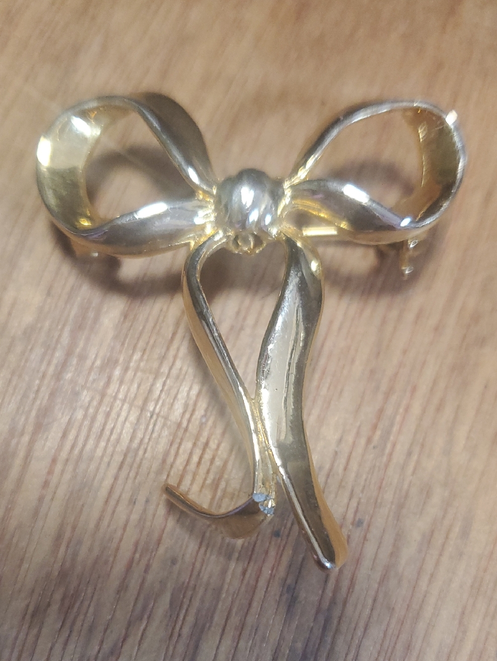 Gold Bow Pendant Necklace / Brooch - Elegant Gold Bow Jewelry BD
